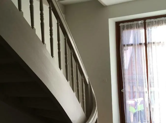 菲纳拉科尔马公寓 科尔马